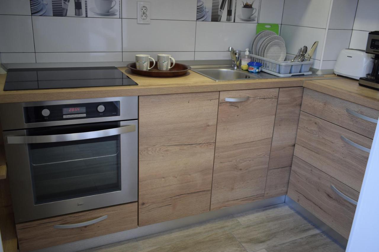 Apartament Palatul De Justitie Rhbm バイア·マーレ エクステリア 写真